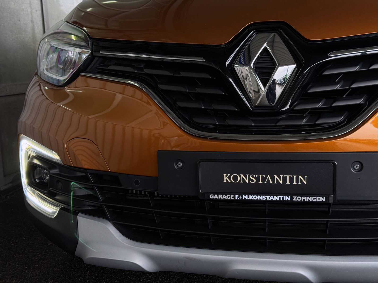 RENAULT Captur 1.3 TCe Intens EDC S/S PF, Benzin, Occasion / Gebraucht, Automatik - 5