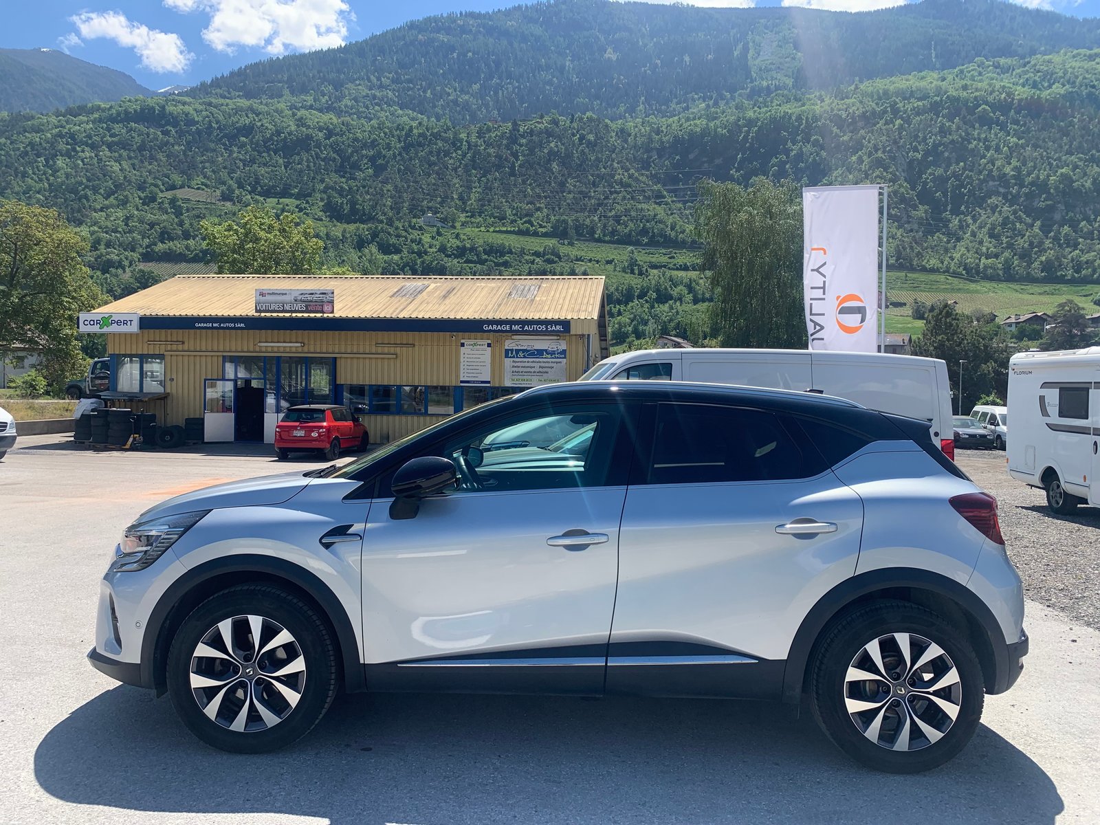 RENAULT Captur 1.3 TCe EDC Intens EDC, Essence, Occasion / Utilisé, Automatique - 4
