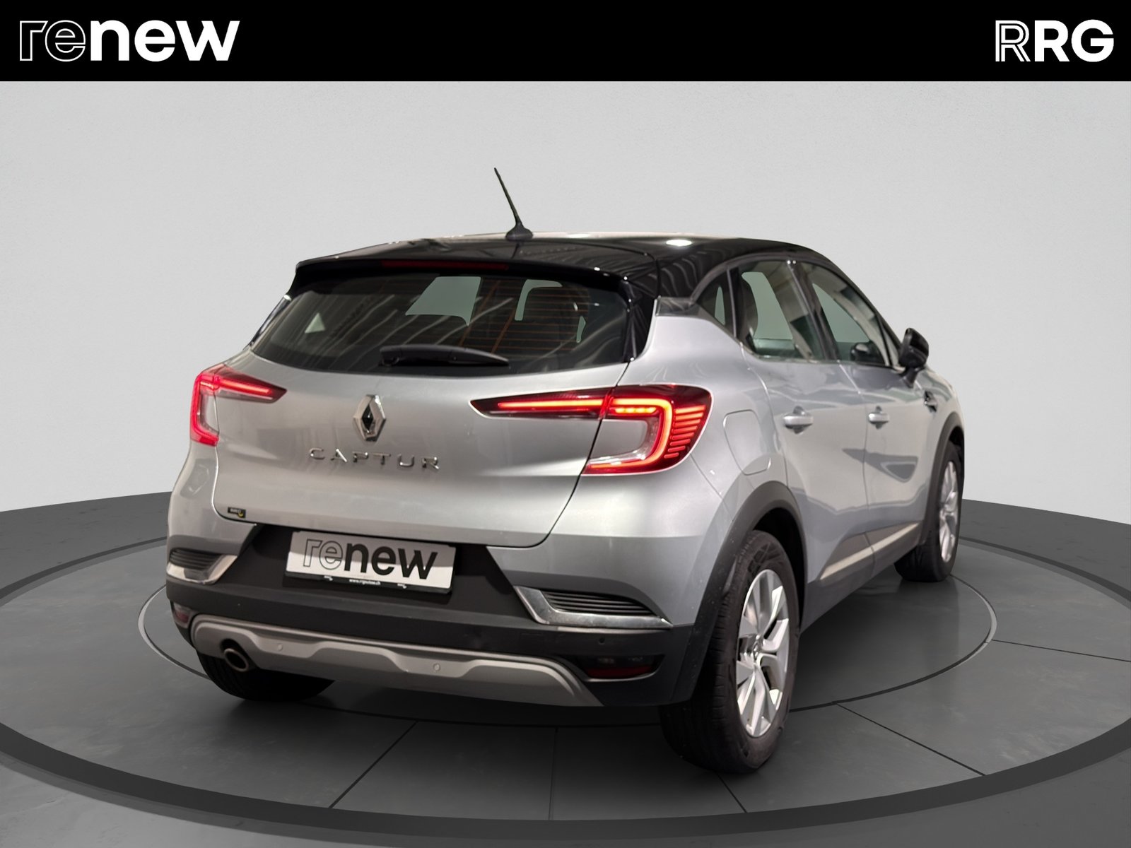 RENAULT Captur 1.3 TCe EDC Intens EDC, Mild-Hybrid Petrol/Electric, Second hand / Used, Automatic - 3