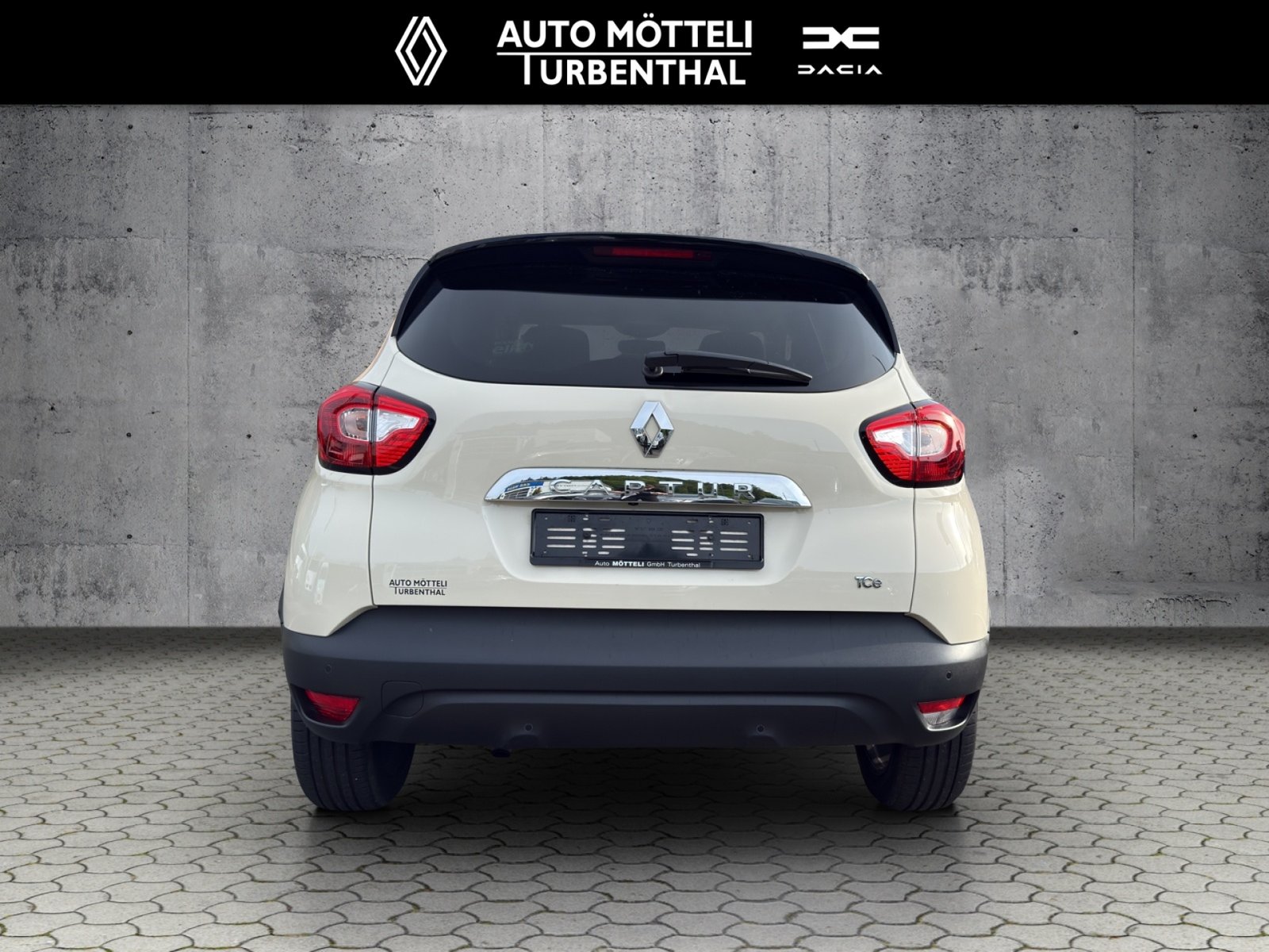 RENAULT Captur 1.2 TCe Privilege EDC S/S, Petrol, Second hand / Used, Automatic - 4