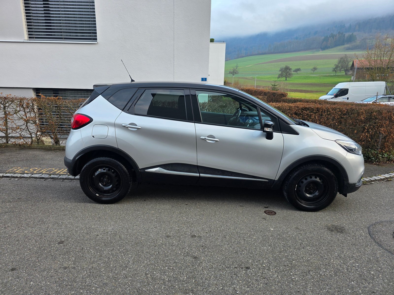 RENAULT Captur 1.5 dCi Intens, Diesel, Second hand / Used, Manual - 4