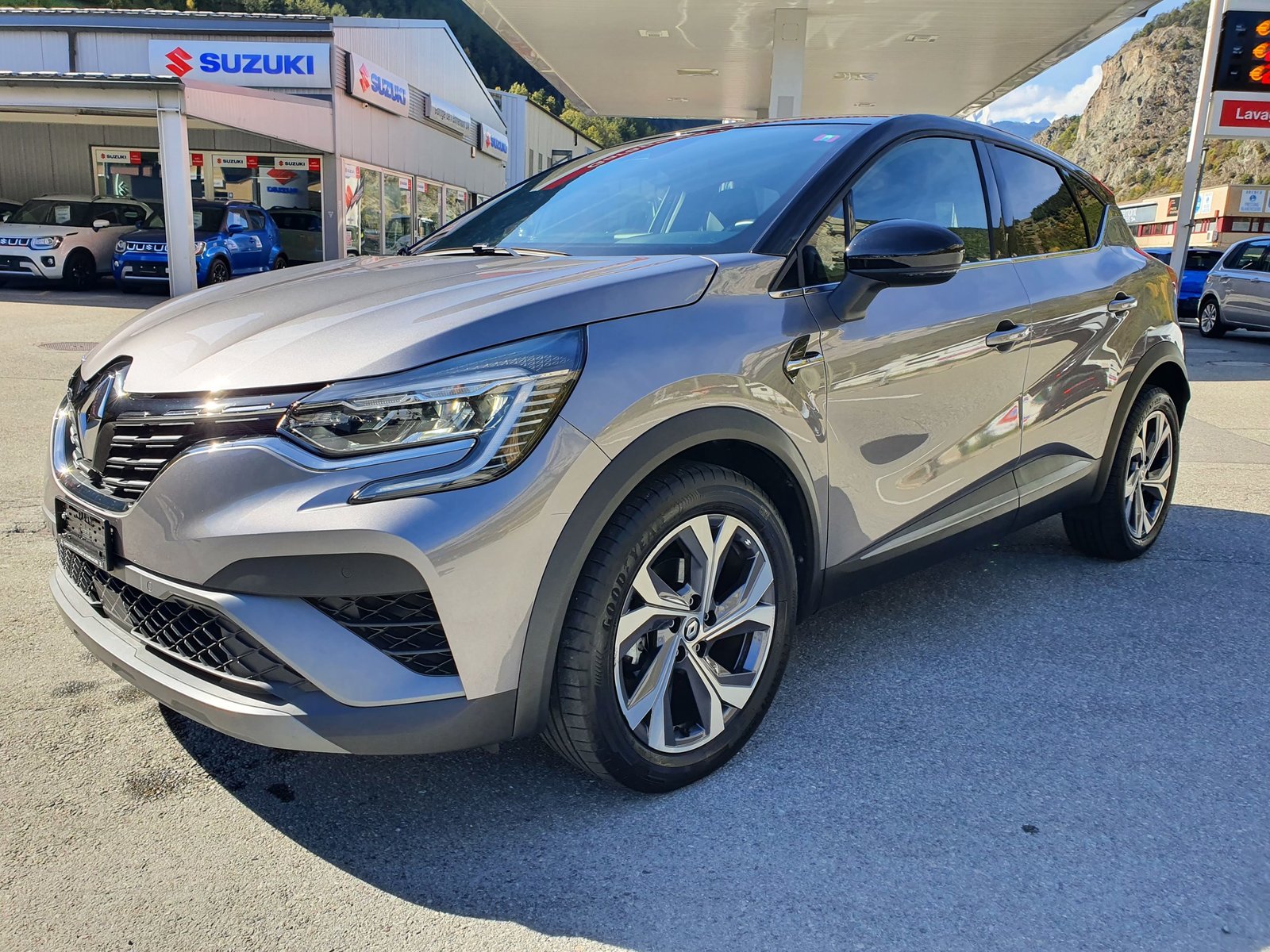 RENAULT Captur 1.3 TCe EDC R.S.Line, Hybride Léger Essence/Électricité, Occasion / Utilisé, Automatique - 4