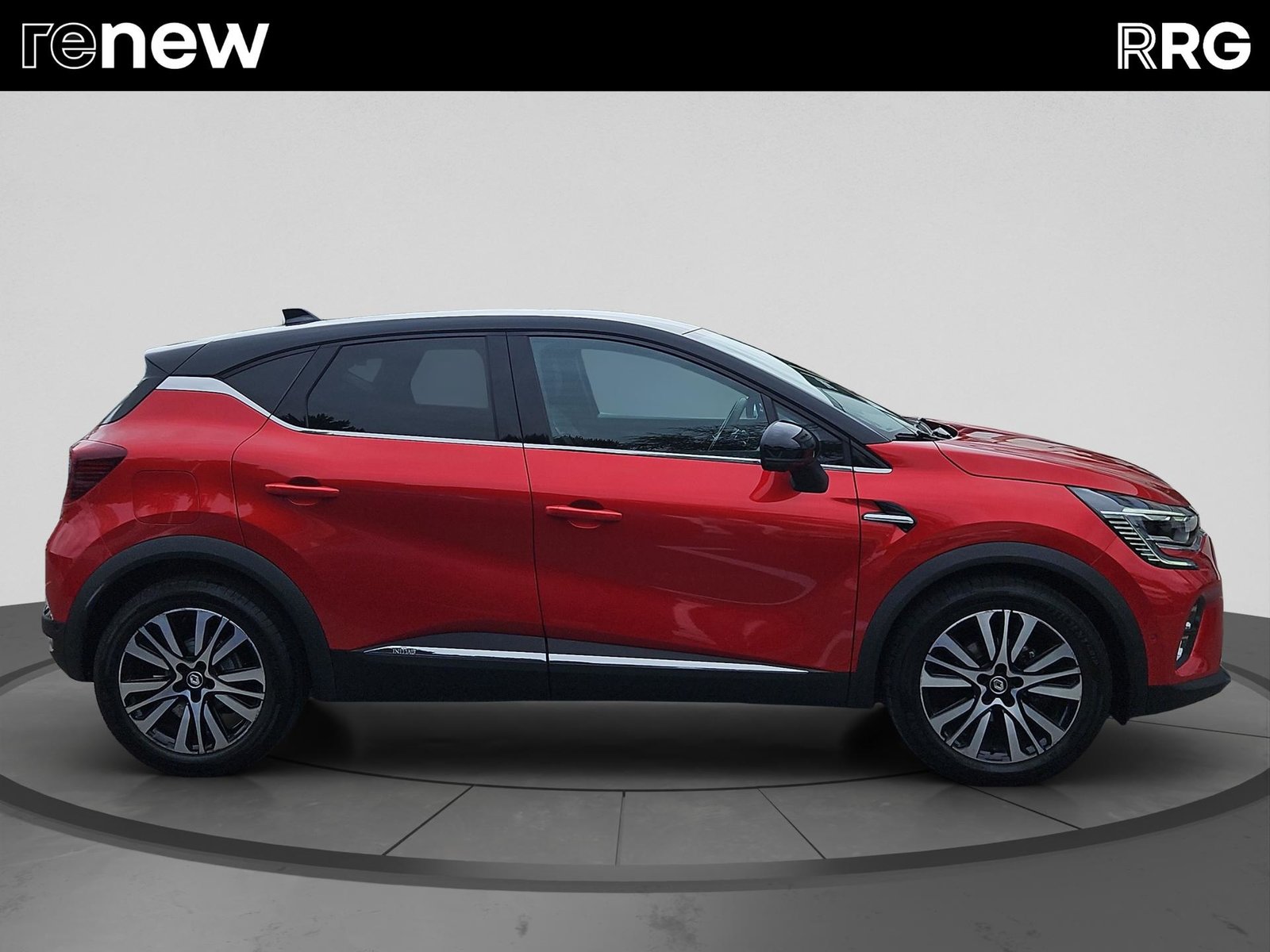 RENAULT Captur 1.3 TCe EDC Initiale Paris EDC, Mild-Hybrid Petrol/Electric, Second hand / Used, Automatic - 2