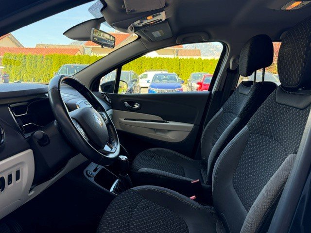 RENAULT Captur 0.9 TCe Intens S/S, Essence, Occasion / Utilisé, Manuelle - 5