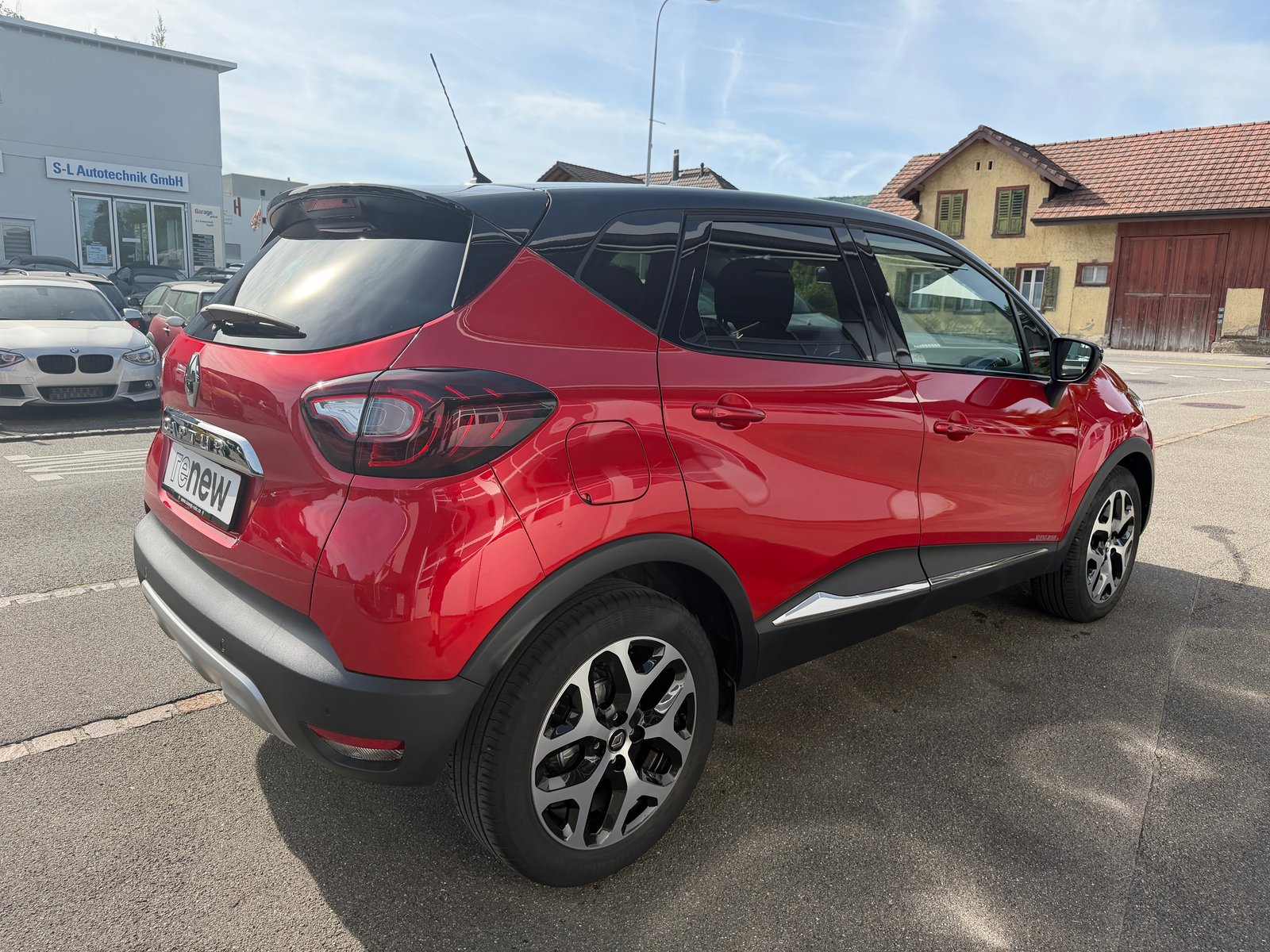 RENAULT Captur 1.2 TCe Intens EDC S/S, Benzin, Occasion / Gebraucht, Automatik - 4