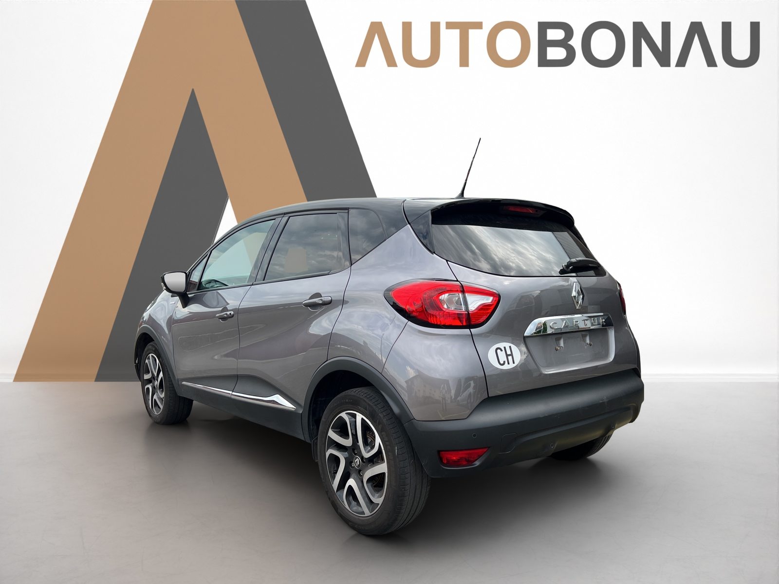RENAULT Captur 1.2 TCe Outdoor EDC S/S, Benzin, Occasion / Gebraucht, Automatik - 3