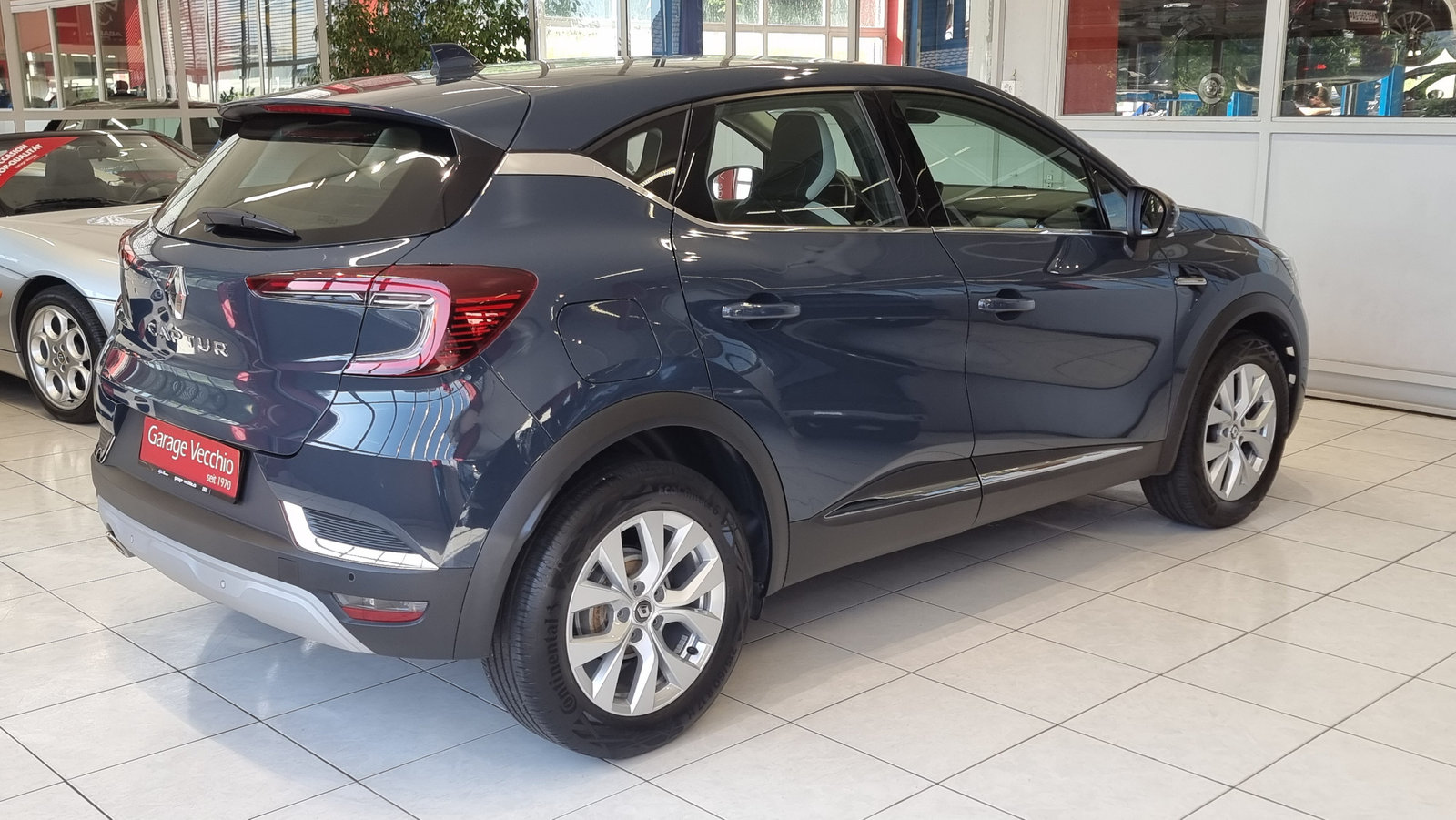 RENAULT Captur 1.3 TCe Intens EDC, Petrol, Second hand / Used, Automatic - 5
