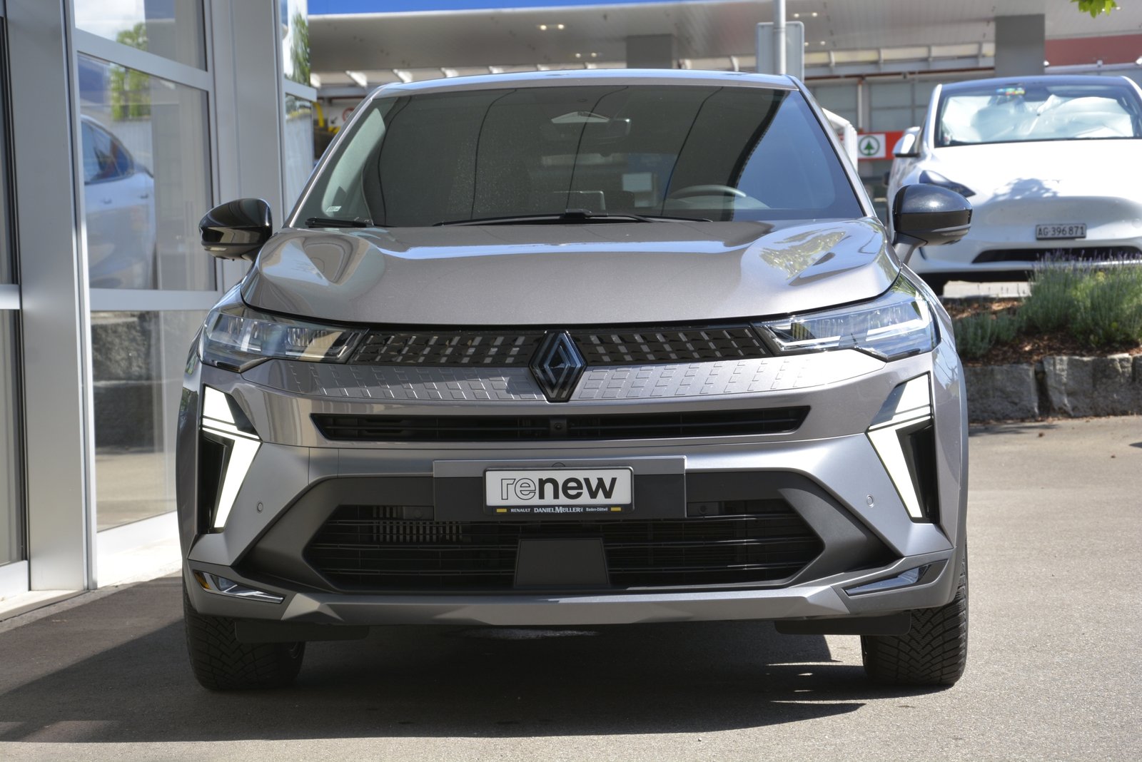 RENAULT Captur 1.3 TCe 160 esprit Alpine EDC, Mild-Hybrid Benzin/Elektro, Occasion / Gebraucht, Automatik - 2
