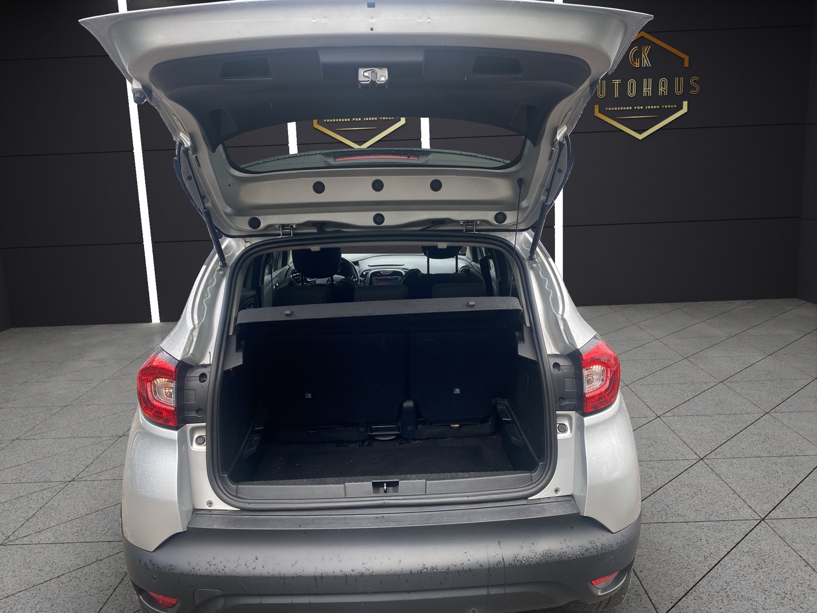 RENAULT Captur 1.2 T 16V Dynamique EDC, Benzin, Occasion / Gebraucht, Automatik - 5