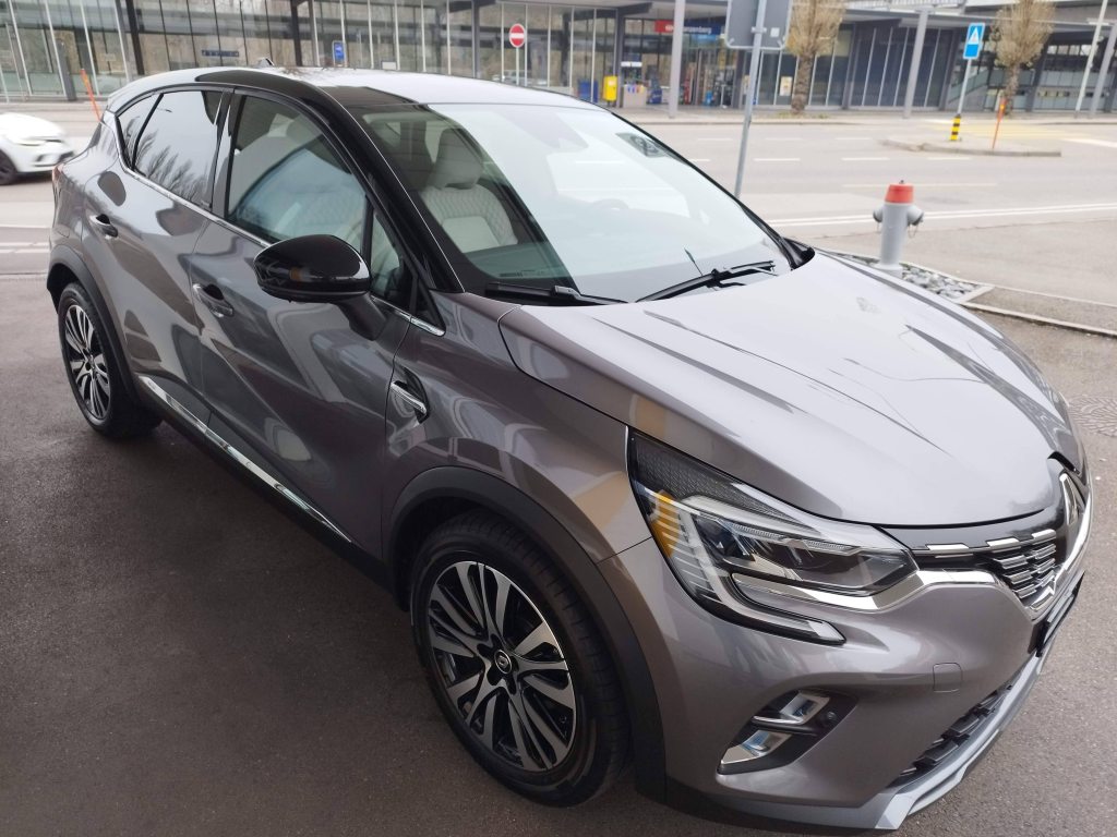 RENAULT Captur 1.6 E-Tech Plug-in Initiale, Plug-in-Hybrid Petrol/Electric, Second hand / Used, Automatic - 6