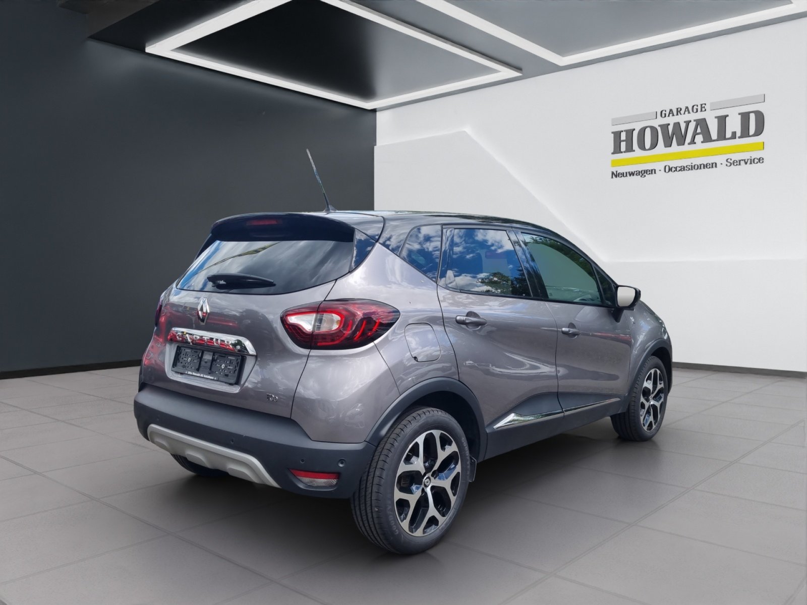 RENAULT Captur 1.2 TCe 90th Anniv. EDC S/S, Essence, Occasion / Utilisé, Automatique - 5