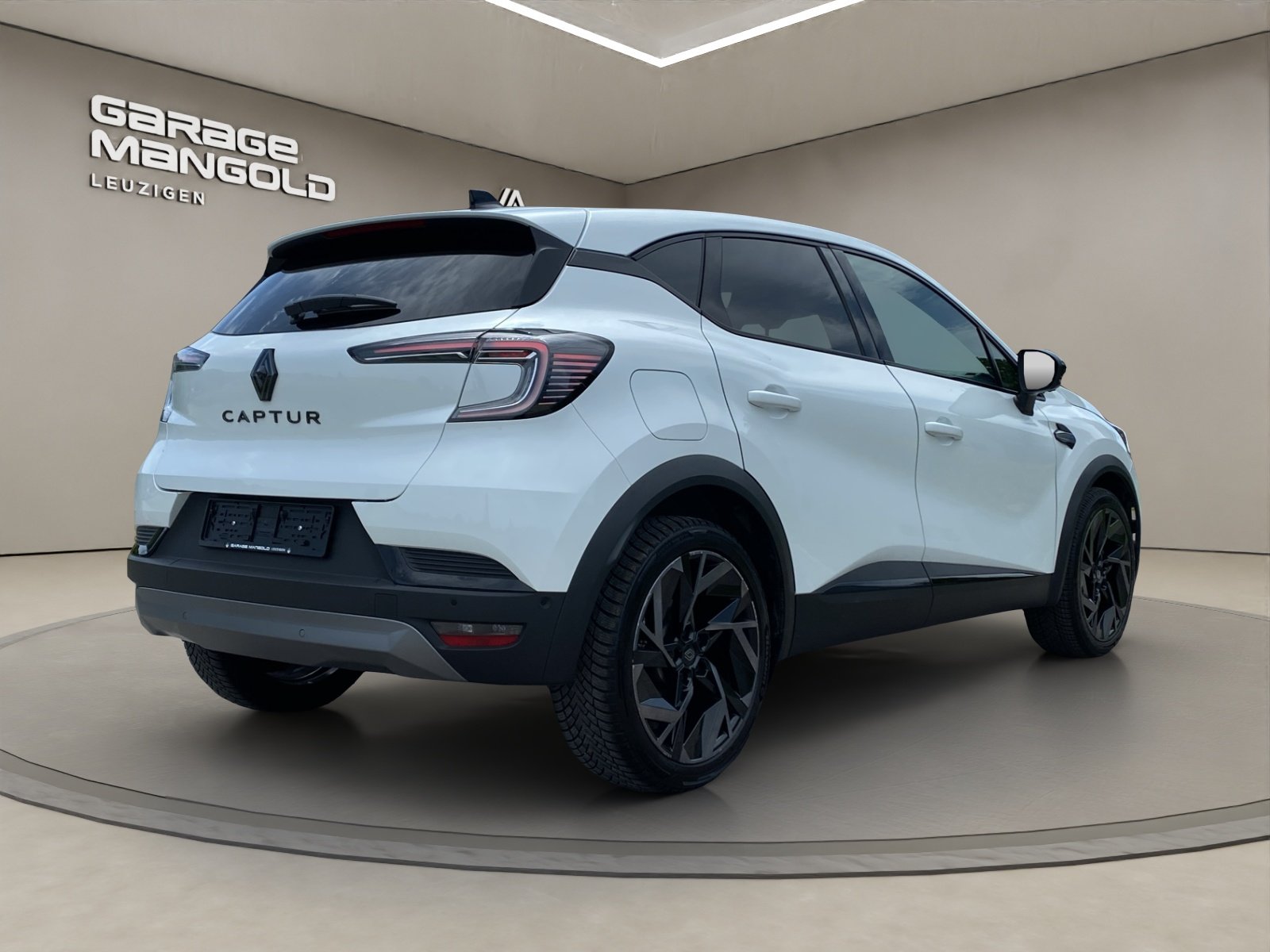 RENAULT Captur 1.3 TCe Esprit Alpine EDC, Mild-Hybrid Petrol/Electric, Second hand / Used, Automatic - 5