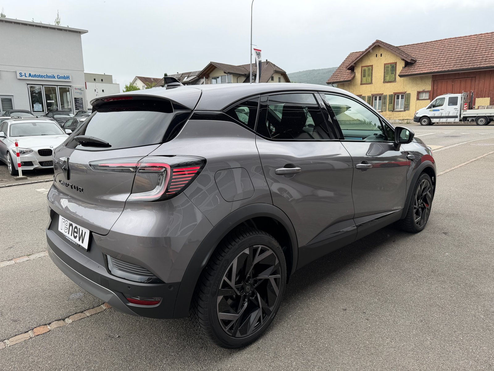 RENAULT Captur 1.3 TCe 160 esprit Alpine EDC, Hybride Leggero Benzina/Elettrica, Occasioni / Usate, Automatico - 4