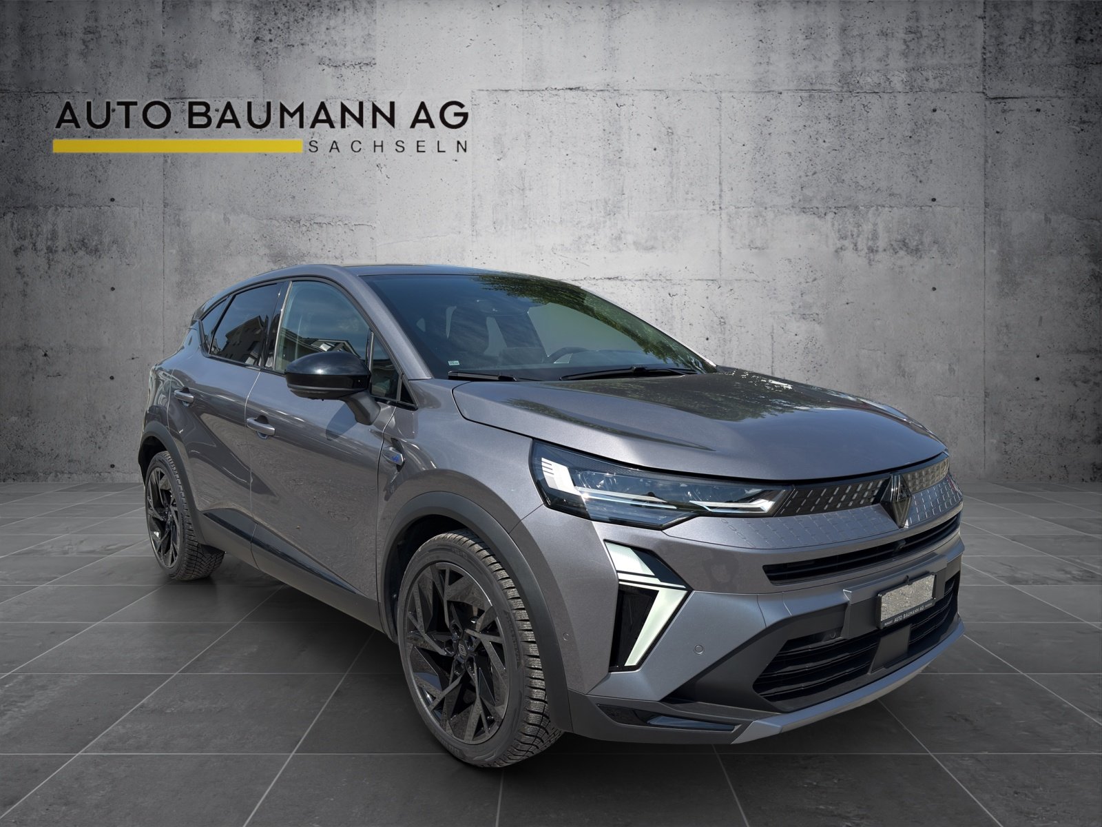 RENAULT Captur 1.3 TCe Esprit Alpine EDC, Mild-Hybrid Petrol/Electric, Second hand / Used, Automatic - 2