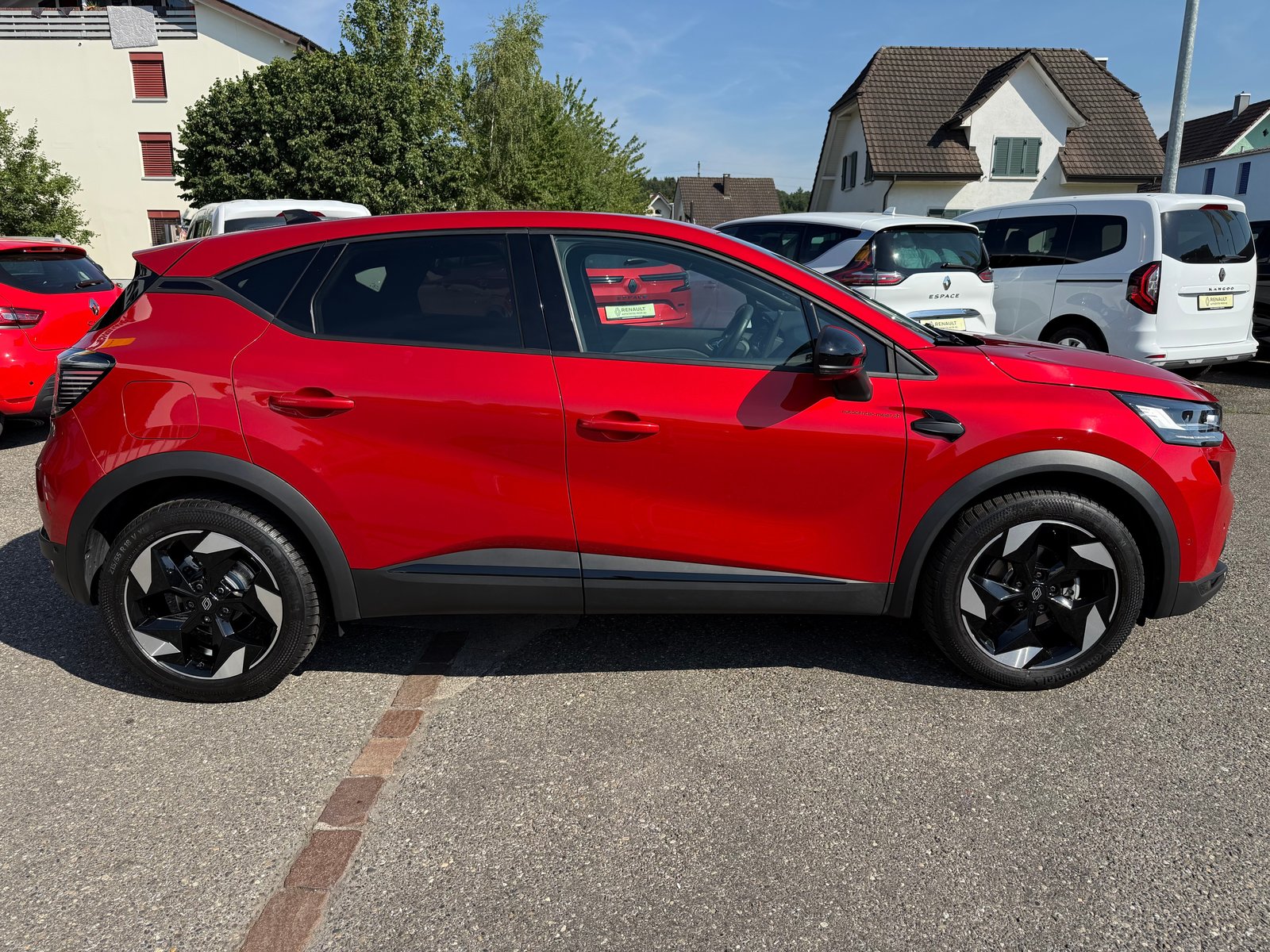 RENAULT Captur 1.3 TCe Techno, Hybride Léger Essence/Électricité, Occasion / Utilisé, Manuelle - 6