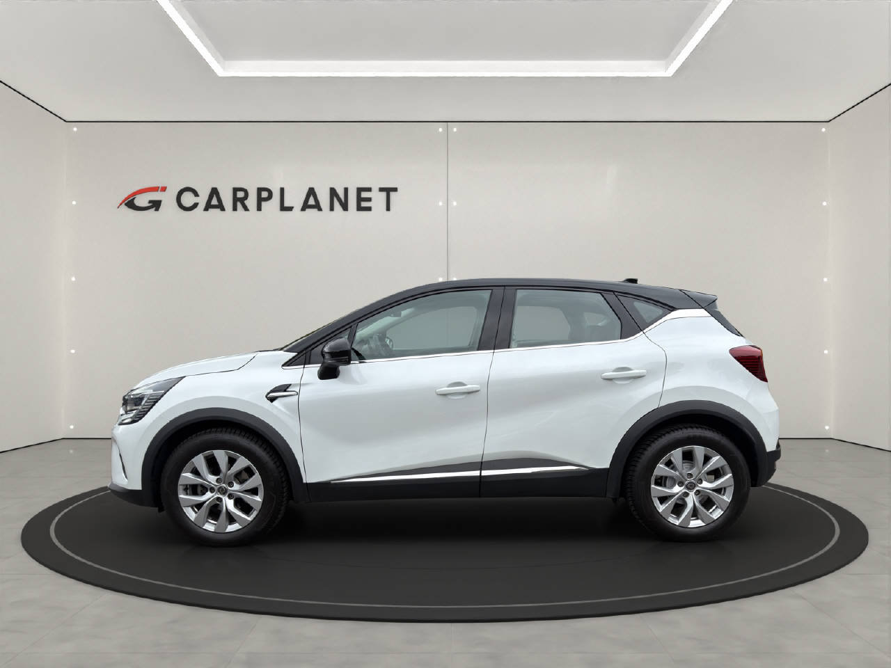 RENAULT Captur 1.3 TCe Intens EDC, Petrol, Second hand / Used, Automatic - 2