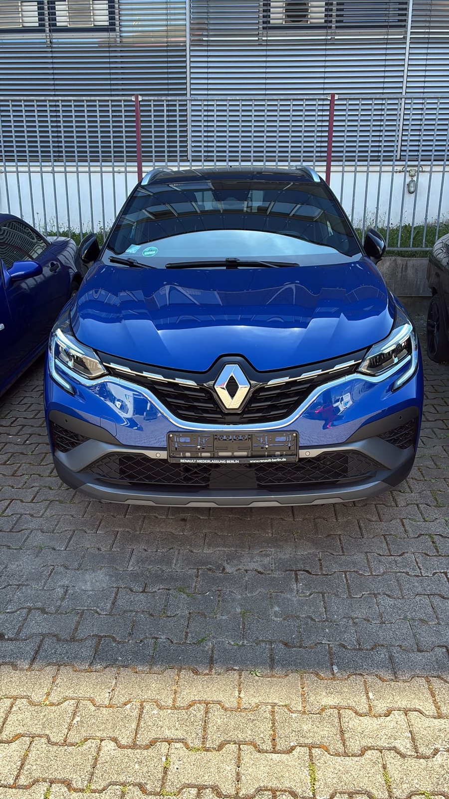 RENAULT Captur 1.3 TCe EDC R.S.Line, Mild-Hybrid Petrol/Electric, Second hand / Used, Automatic - 5