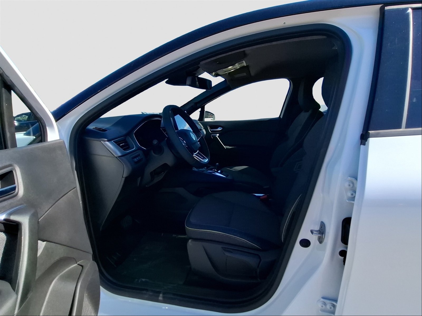 RENAULT Captur 1.8 E-Tech techno, Voll-Hybrid Benzin/Elektro, Occasion / Gebraucht, Automatik - 7