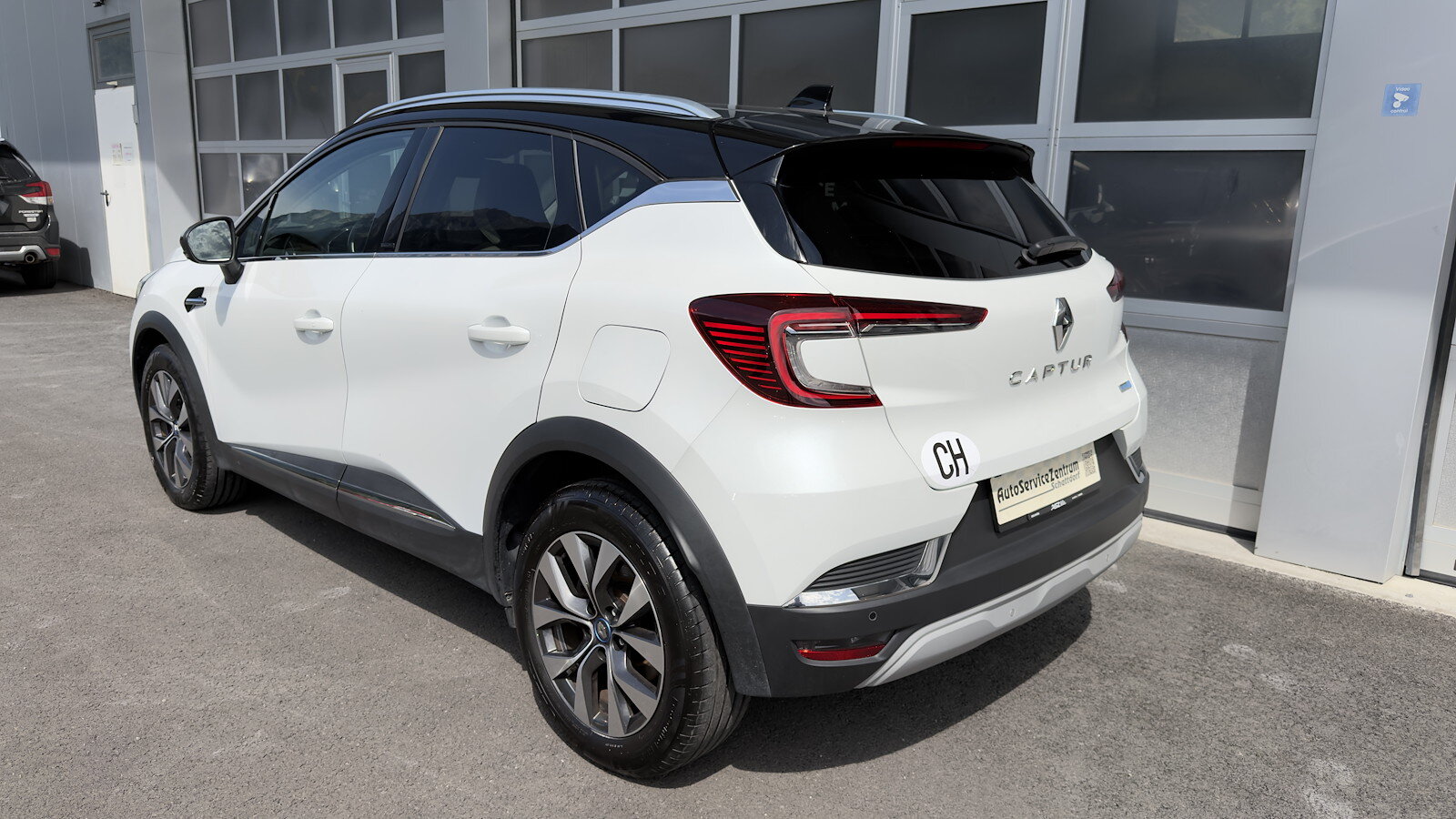 RENAULT Captur 1.6 E-Tech Plug-in Edition One, Plug-in-Hybrid Benzina/Elettrica, Occasioni / Usate, Automatico - 2