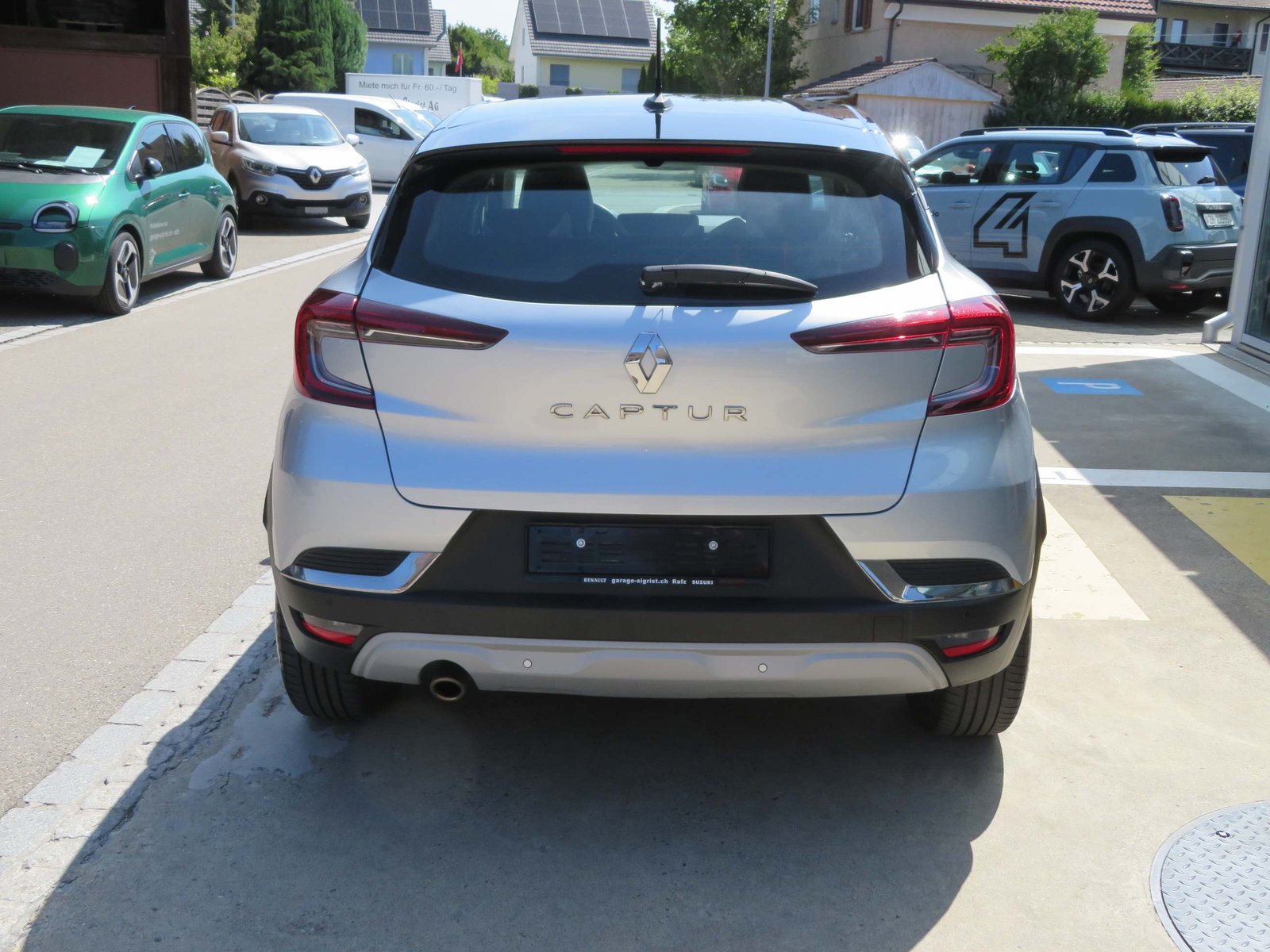 RENAULT Captur 1.3 TCe Intens EDC, Benzin, Occasion / Gebraucht, Automatik - 7
