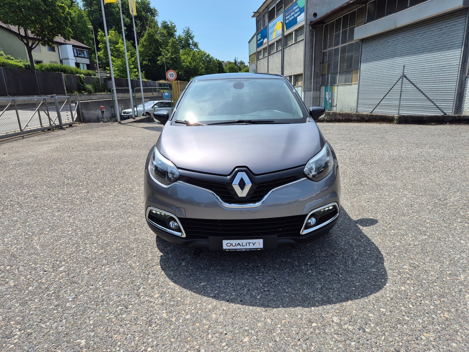 RENAULT Captur 1.2 T 16V Dynamique EDC, Petrol, Second hand / Used, Automatic
