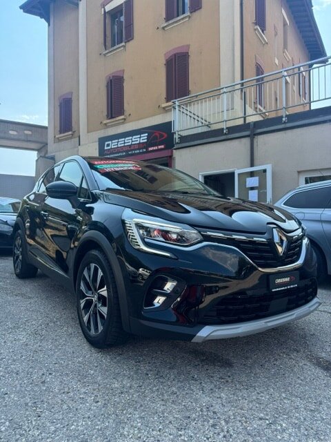 RENAULT Captur 1.3 TCe Techno EDC