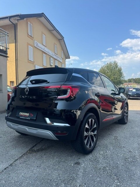 RENAULT Captur 1.3 TCe Techno EDC, Hybride Léger Essence/Électricité, Occasion / Utilisé, Automatique - 4
