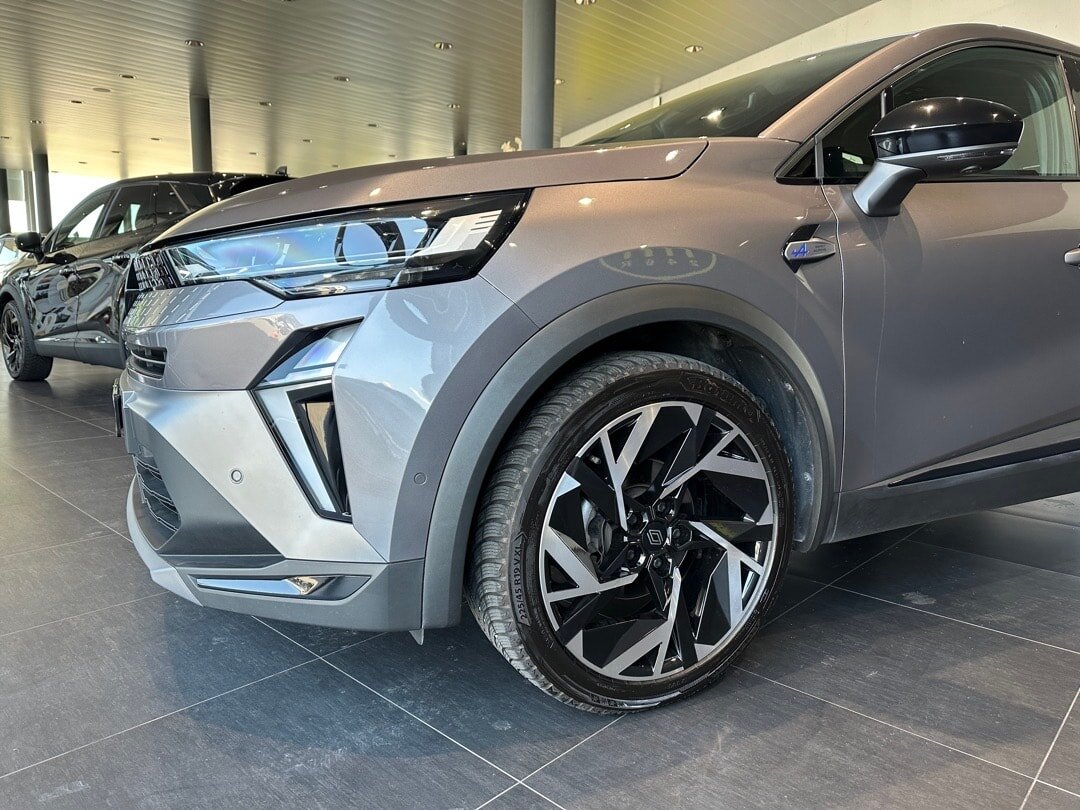 RENAULT Captur 1.3 TCe Esprit Alpine EDC, Mild-Hybrid Benzin/Elektro, Occasion / Gebraucht, Automatik - 3