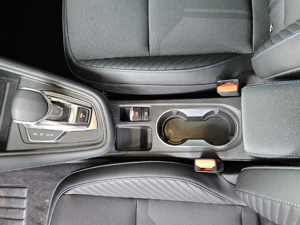 RENAULT Captur 1.3 TCe 160 esprit Alpine EDC, Hybride Léger Essence/Électricité, Occasion / Utilisé, Automatique - 7