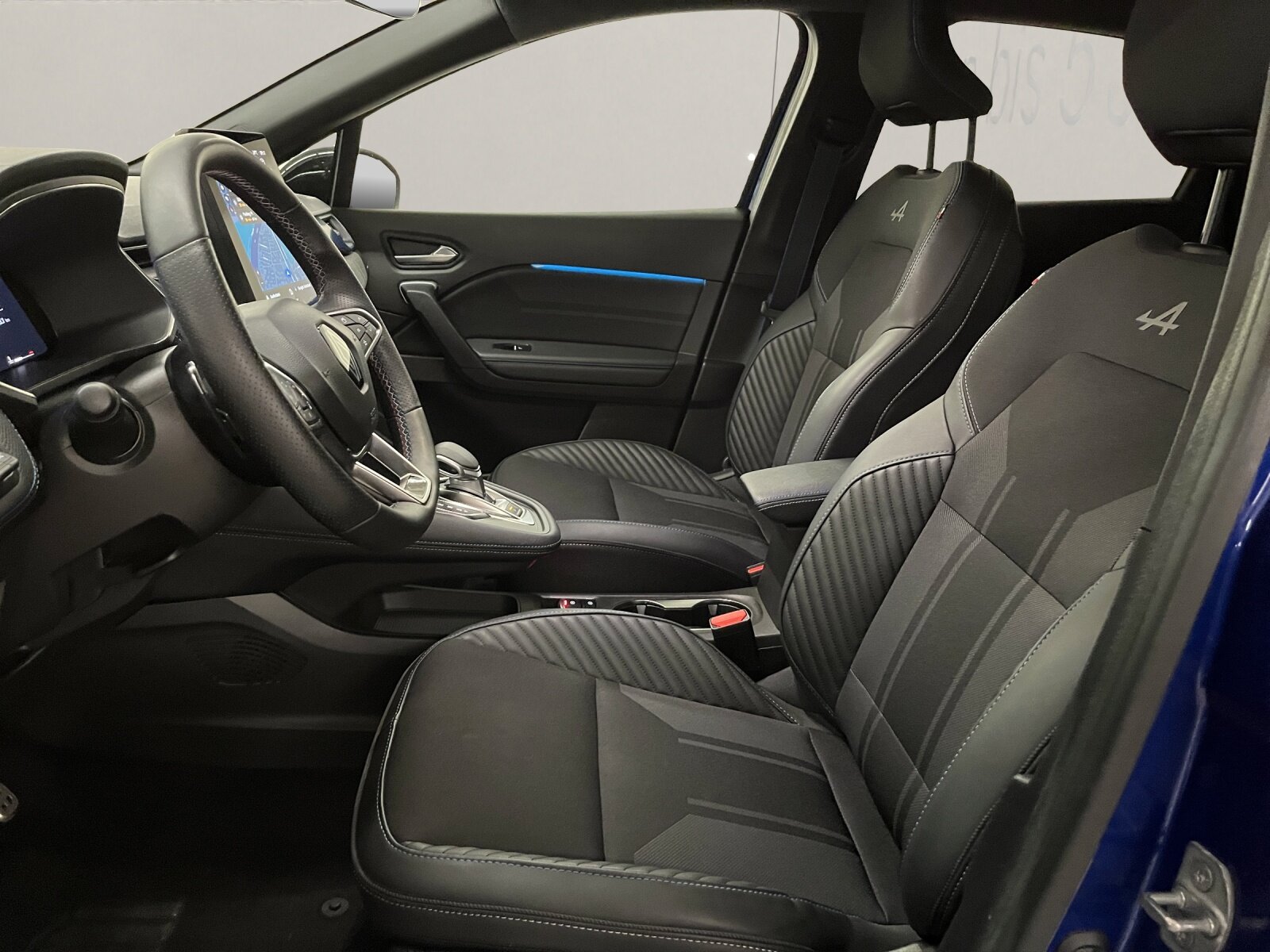 RENAULT Captur 1.3 TCe 160 esprit Alpine EDC, Hybride Léger Essence/Électricité, Occasion / Utilisé, Automatique - 7