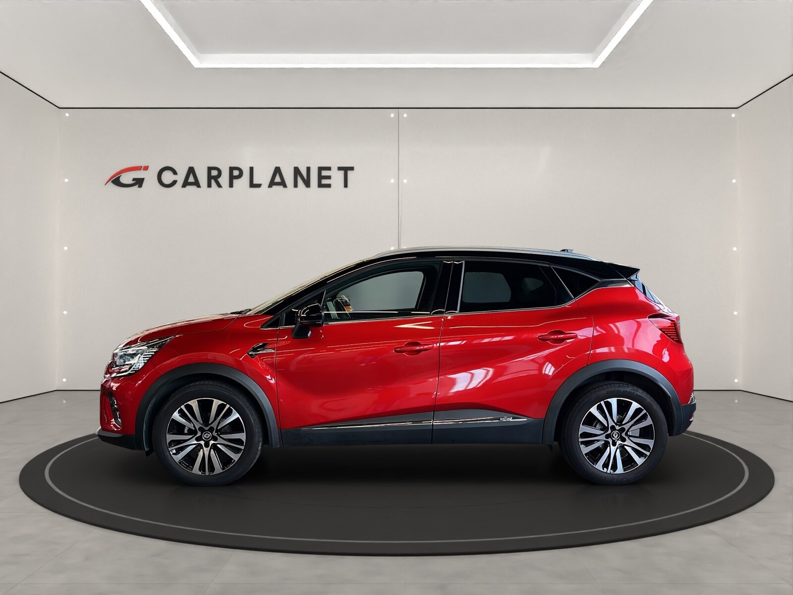 RENAULT Captur 1.3 TCe 140 Initiale EDC, Mild-Hybrid Benzin/Elektro, Occasion / Gebraucht, Automatik - 2