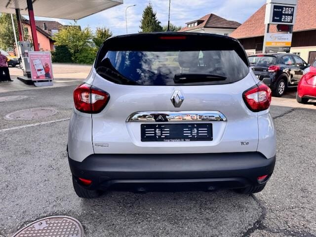 RENAULT Captur 1.2 TCe Swiss Ed. EDC S/S (Swiss Edition), Benzina, Occasioni / Usate, Automatico - 4