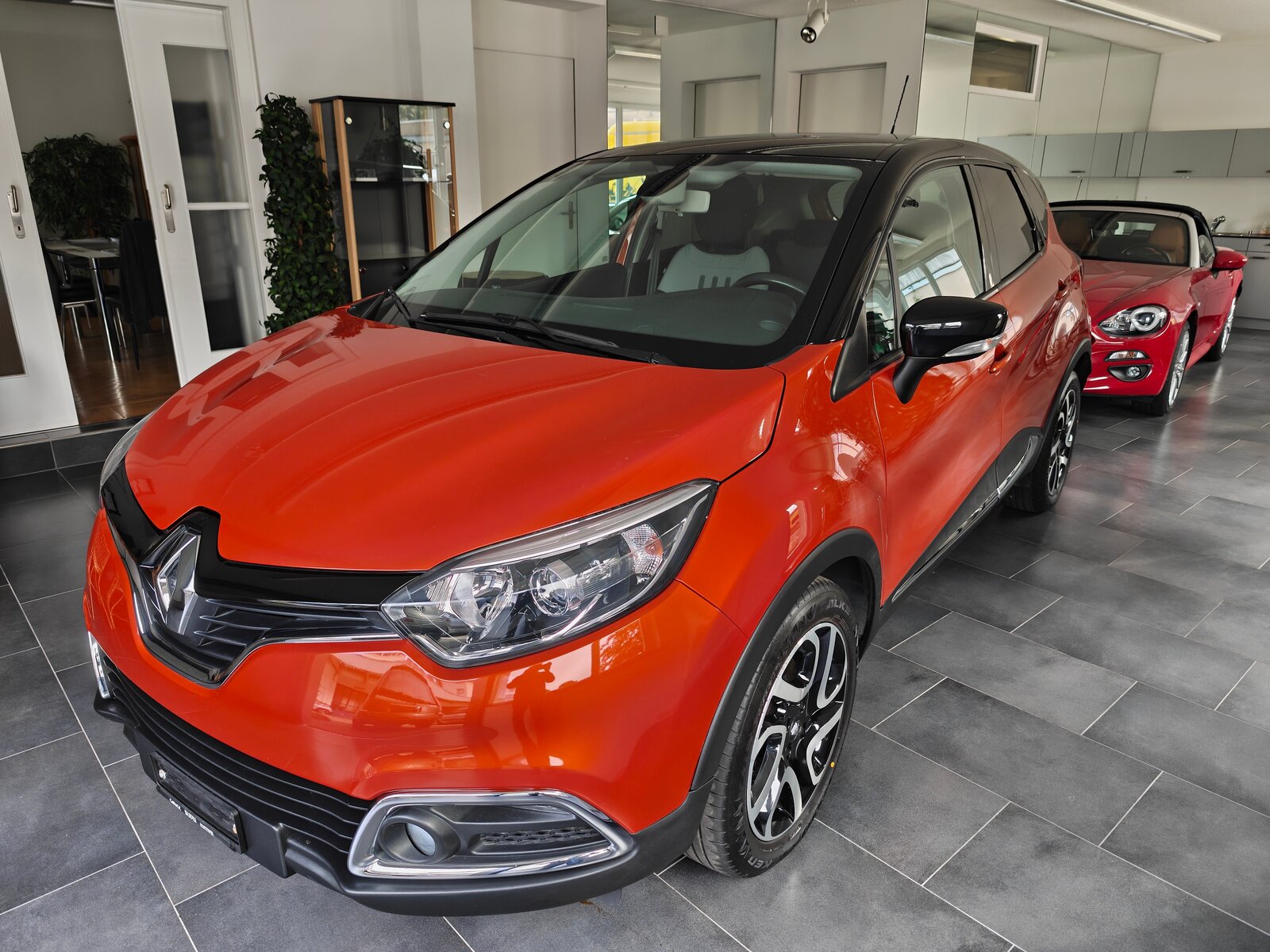 RENAULT Captur 1.2 T 16V Privilège EDC