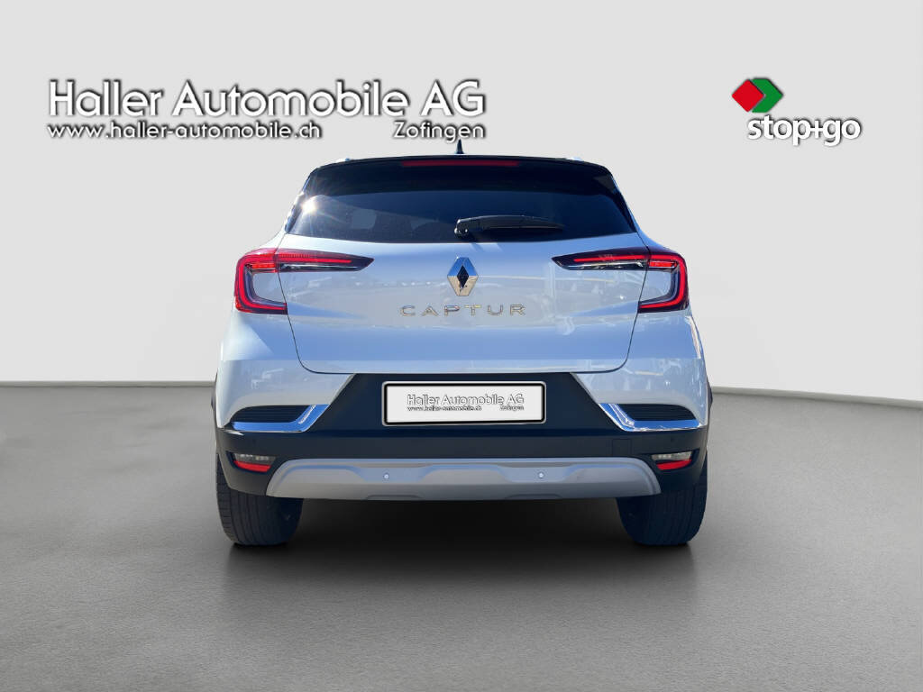 RENAULT Captur 1.3 TCe 140 Initiale EDC, Mild-Hybrid Petrol/Electric, Second hand / Used, Automatic - 4