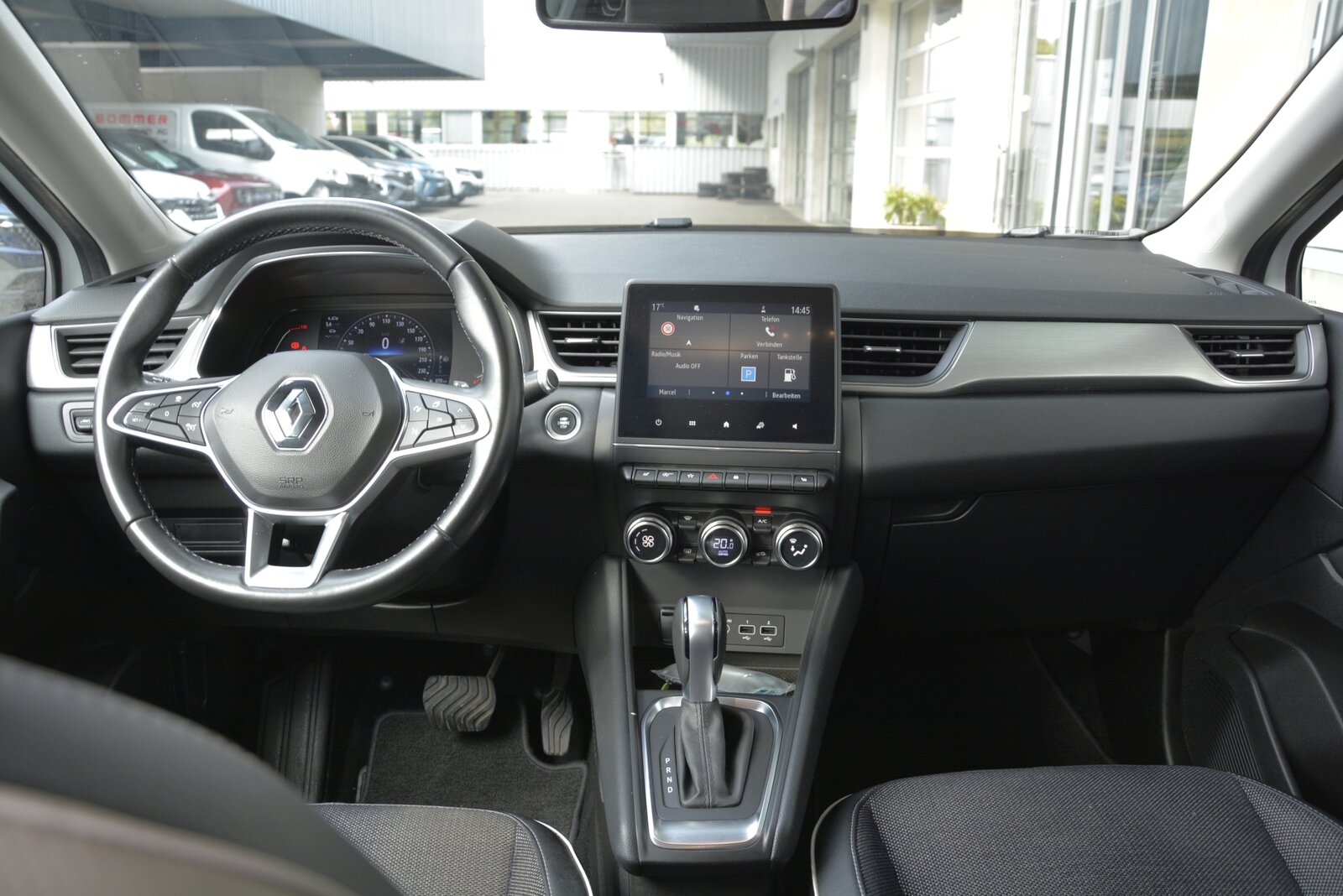 RENAULT Captur 1.3 TCe 155 Intens EDC 1.3 TCe 155 Intens EDC, Benzin, Occasion / Gebraucht, Automatik - 6