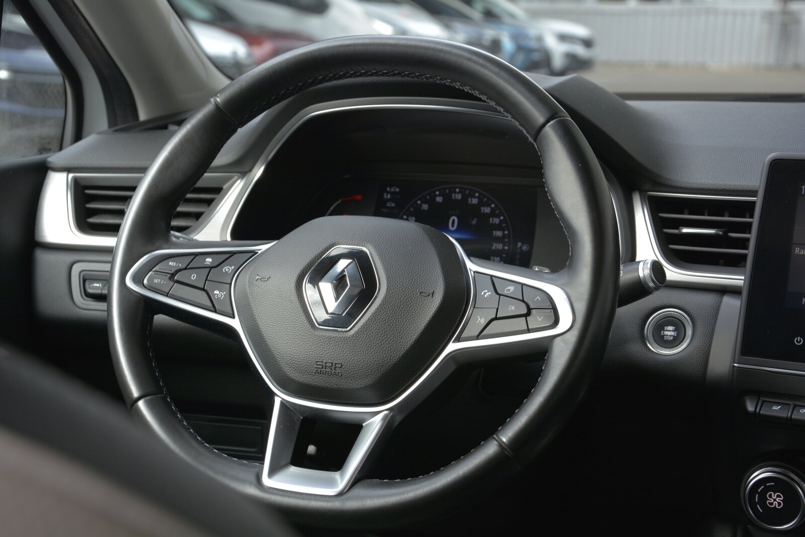 RENAULT Captur 1.3 TCe 155 Intens EDC 1.3 TCe 155 Intens EDC, Benzin, Occasion / Gebraucht, Automatik - 7