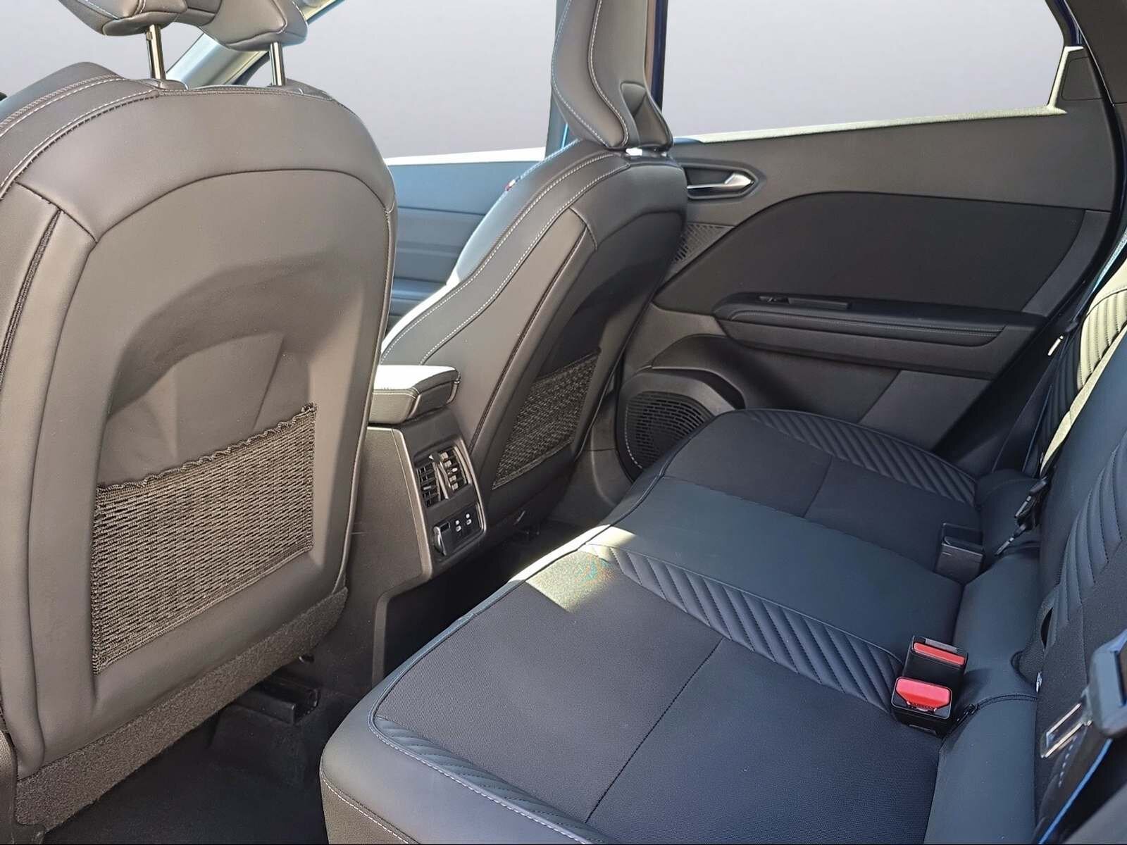 RENAULT Captur 1.3 TCe 160 esprit Alpine EDC, Hybride Léger Essence/Électricité, Occasion / Utilisé, Automatique - 7