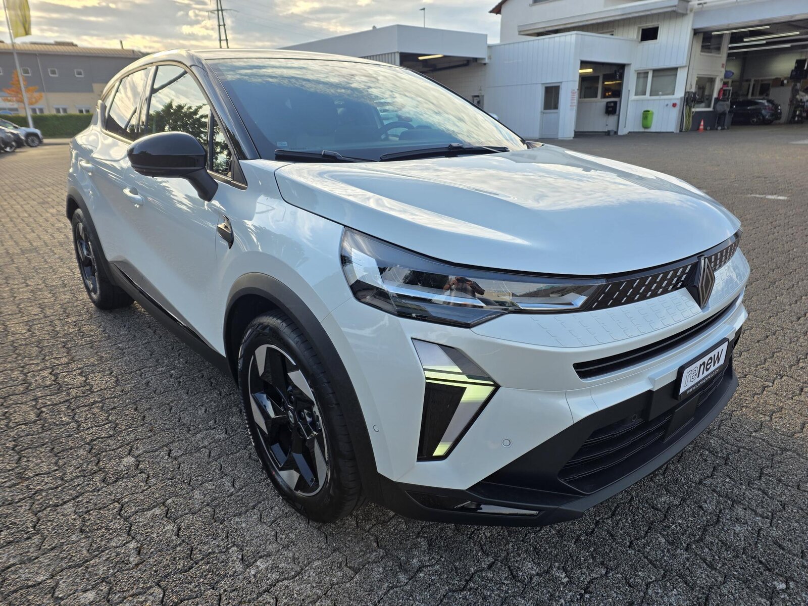 RENAULT Captur 1.8 E-Tech techno, Hybride Intégral Essence/Électricité, Occasion / Utilisé, Automatique - 5