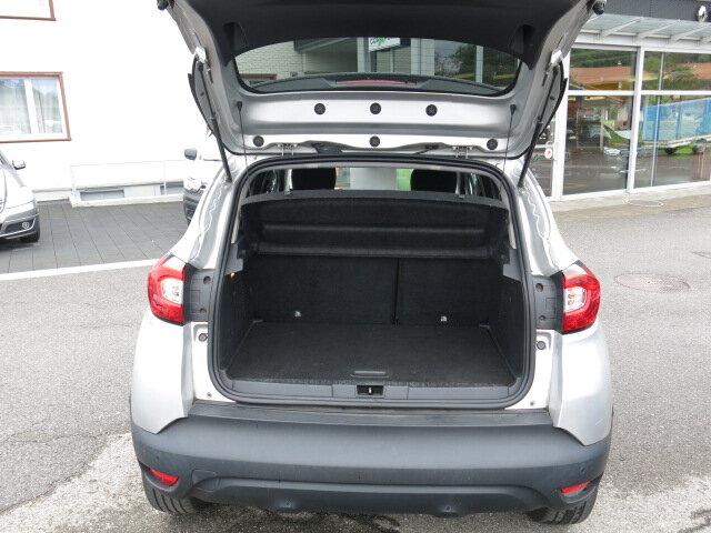 RENAULT Captur 1.2 TCe Intens S/S, Benzin, Occasion / Gebraucht, Handschaltung - 5