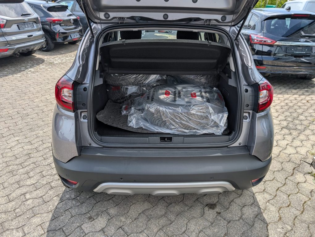 RENAULT CAPTUR 1.2 TCe 90th Anniv. EDC S/S, Benzin, Occasion / Gebraucht, Automatik - 7