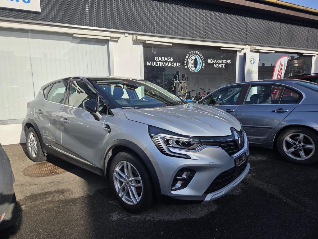 RENAULT CAPTUR 1.6 E-Tech Plug-in Intens