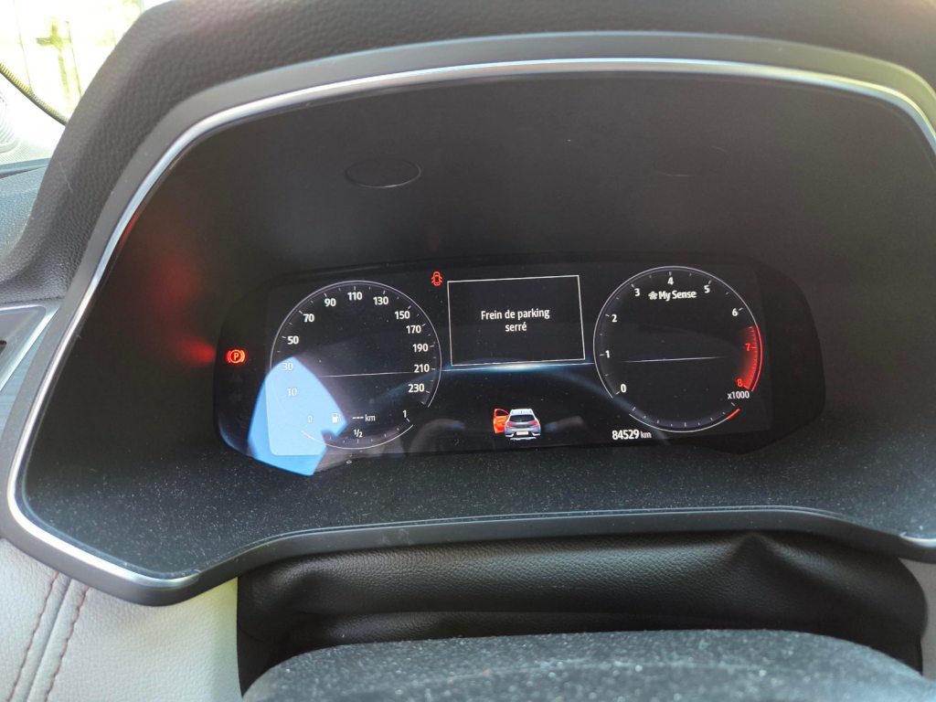 RENAULT 1.3 TCe 155 Initiale EDC, Petrol, Second hand / Used, Automatic - 5