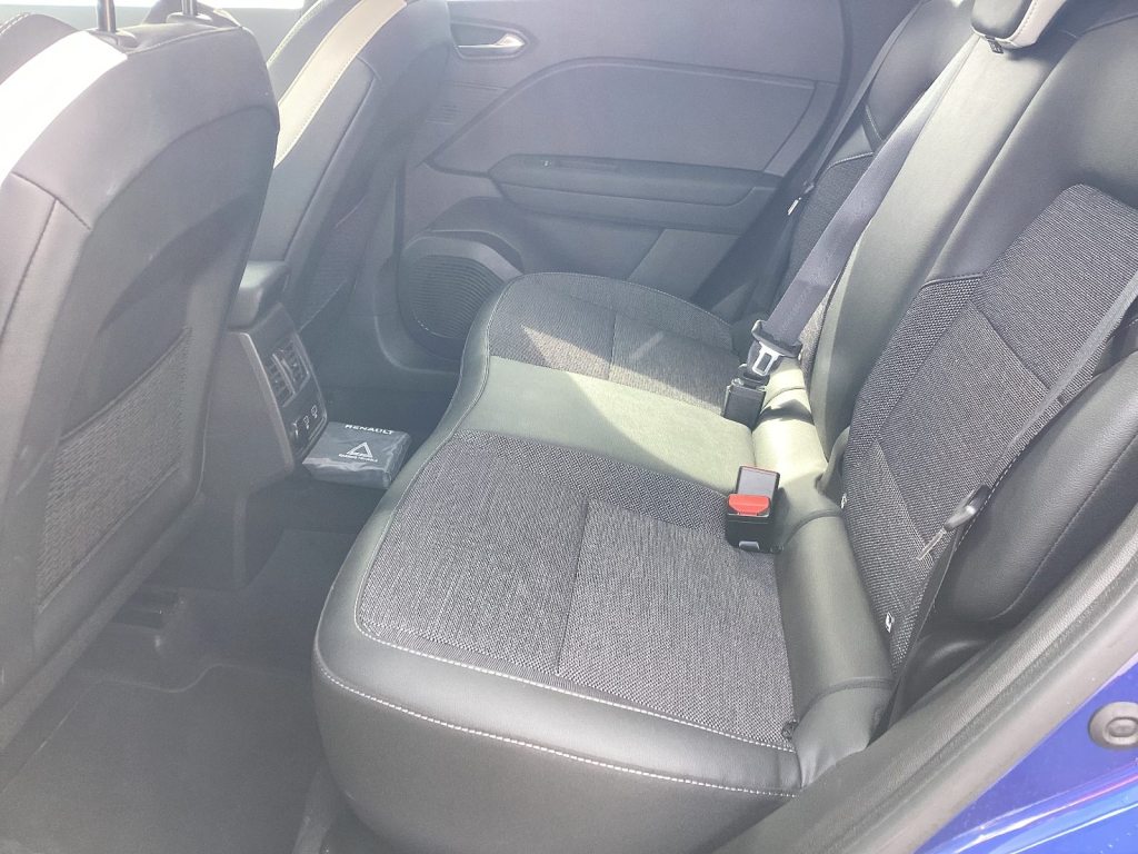 RENAULT CAPTUR 1.6 E-Tech Plug-in Intens, Hybride Rechargeable Essence/Électricité, Occasion / Utilisé, Automatique - 7