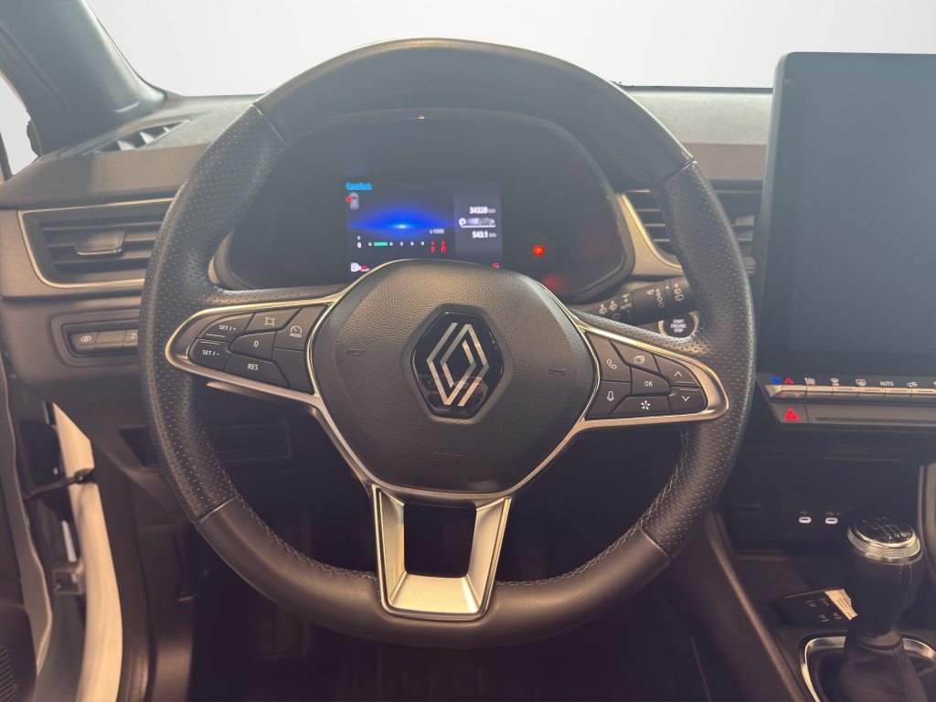 RENAULT CAPTUR 1.3 TCe 140 techno, Mild-Hybrid Benzin/Elektro, Occasion / Gebraucht, Handschaltung - 4