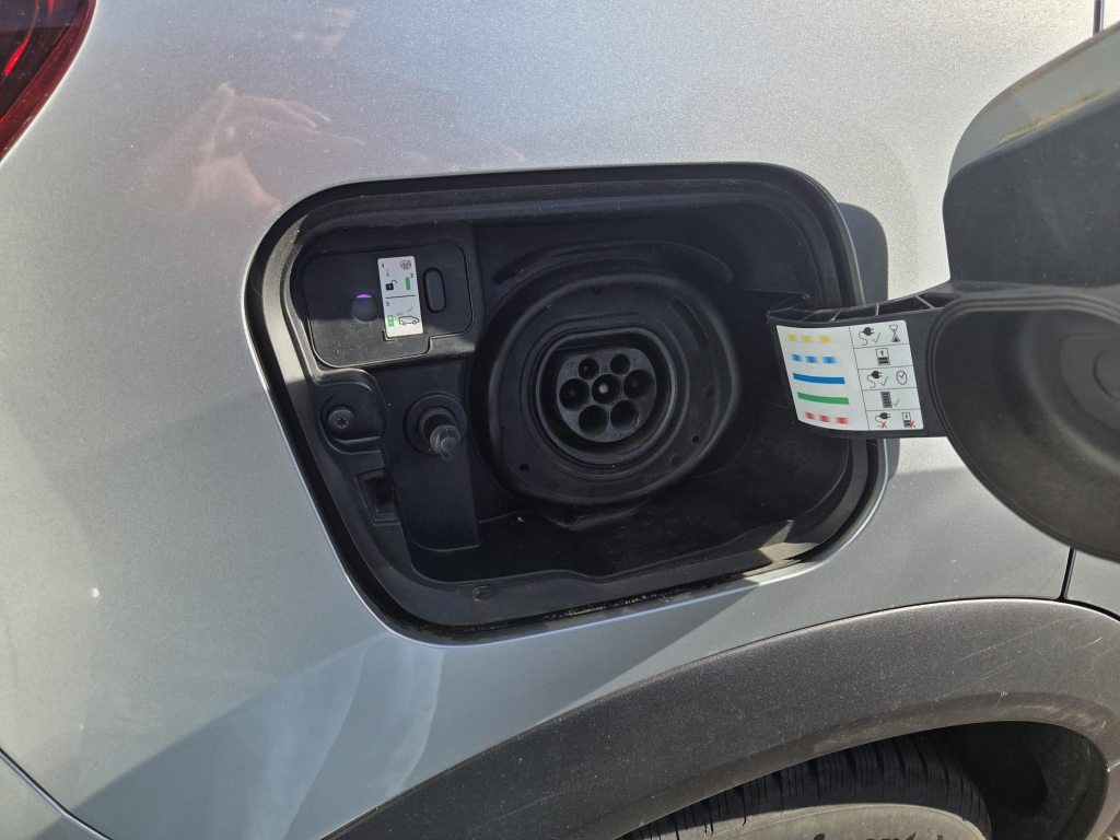 RENAULT CAPTUR 1.6 E-Tech Plug-in Intens, Plug-in-Hybrid Benzina/Elettrica, Occasioni / Usate, Automatico - 2