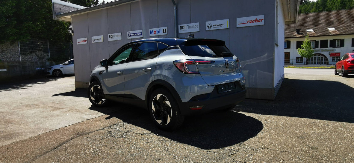 RENAULT Captur 1.6 E-Tech techno, Hybride Integrale Benzina/Elettrica, Auto dimostrativa, Automatico - 3