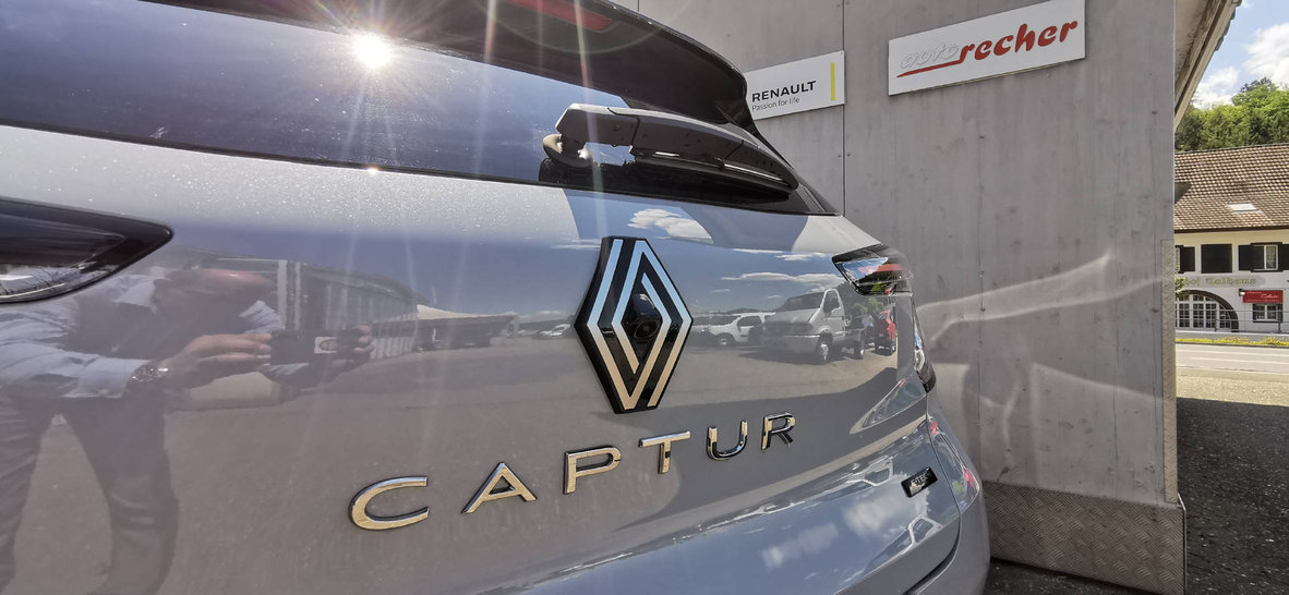 RENAULT Captur 1.6 E-Tech techno, Hybride Integrale Benzina/Elettrica, Auto dimostrativa, Automatico - 5