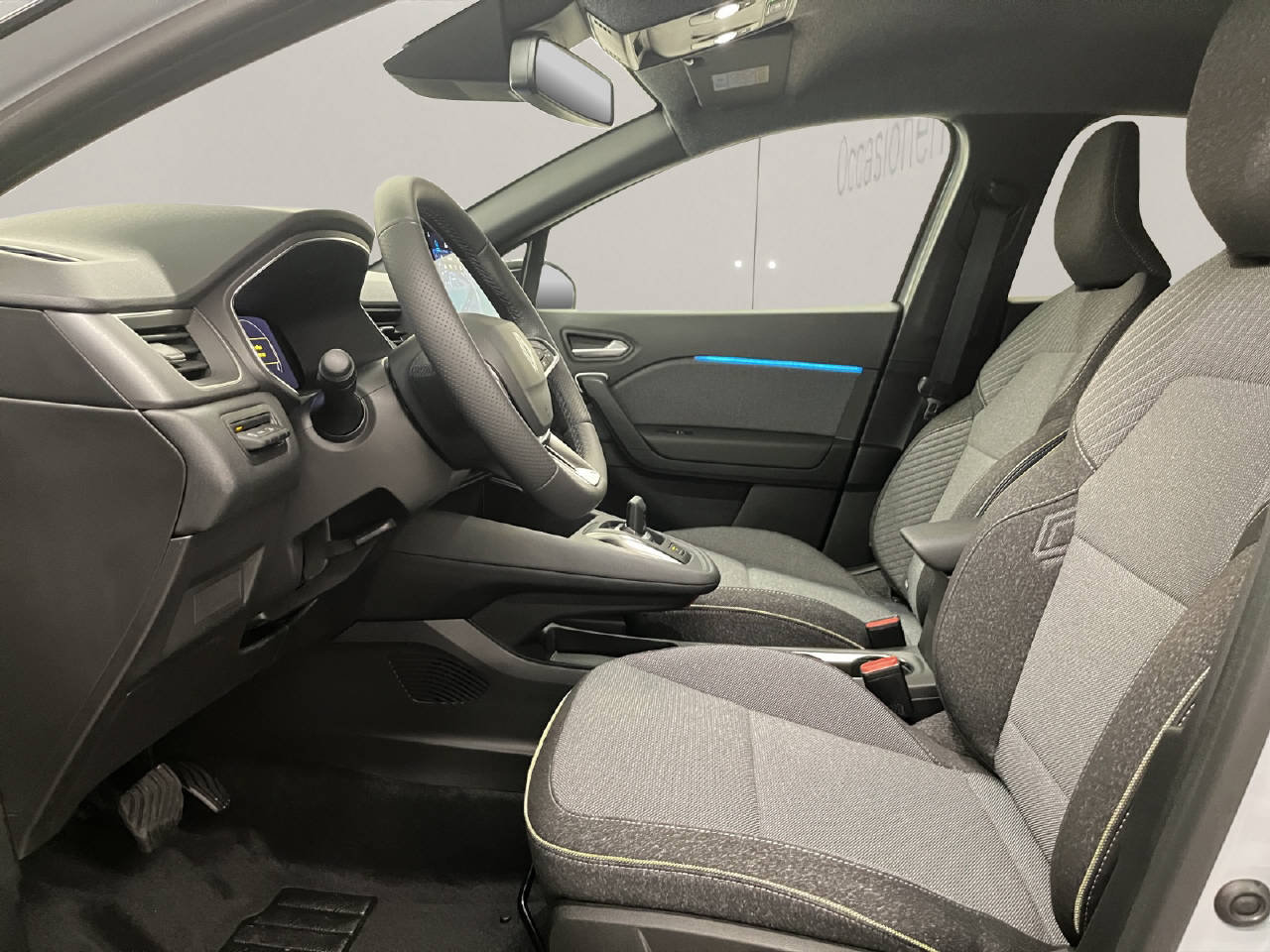 RENAULT Captur 1.8 E-Tech techno, Hybride Intégral Essence/Électricité, Voiture de démonstration, Automatique - 5