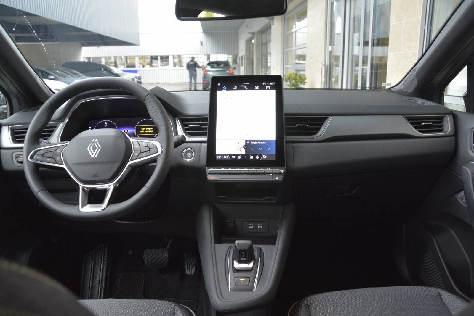 RENAULT CAPTUR E-TECH FULL HYB. 160, Full-Hybrid Petrol/Electric, Ex-demonstrator, Automatic - 6
