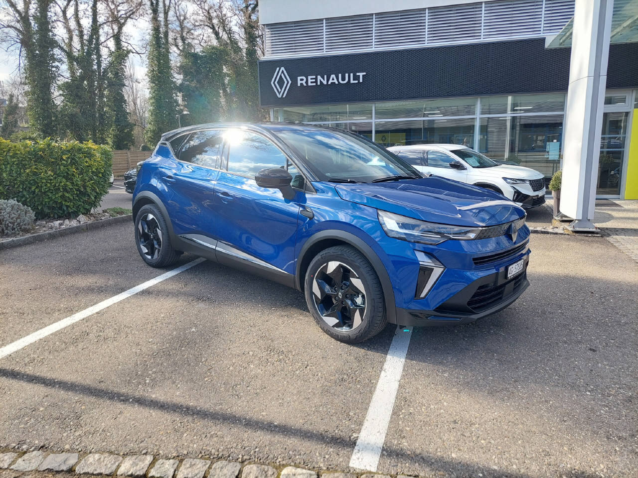 RENAULT Captur 1.8 E-Tech techno 160